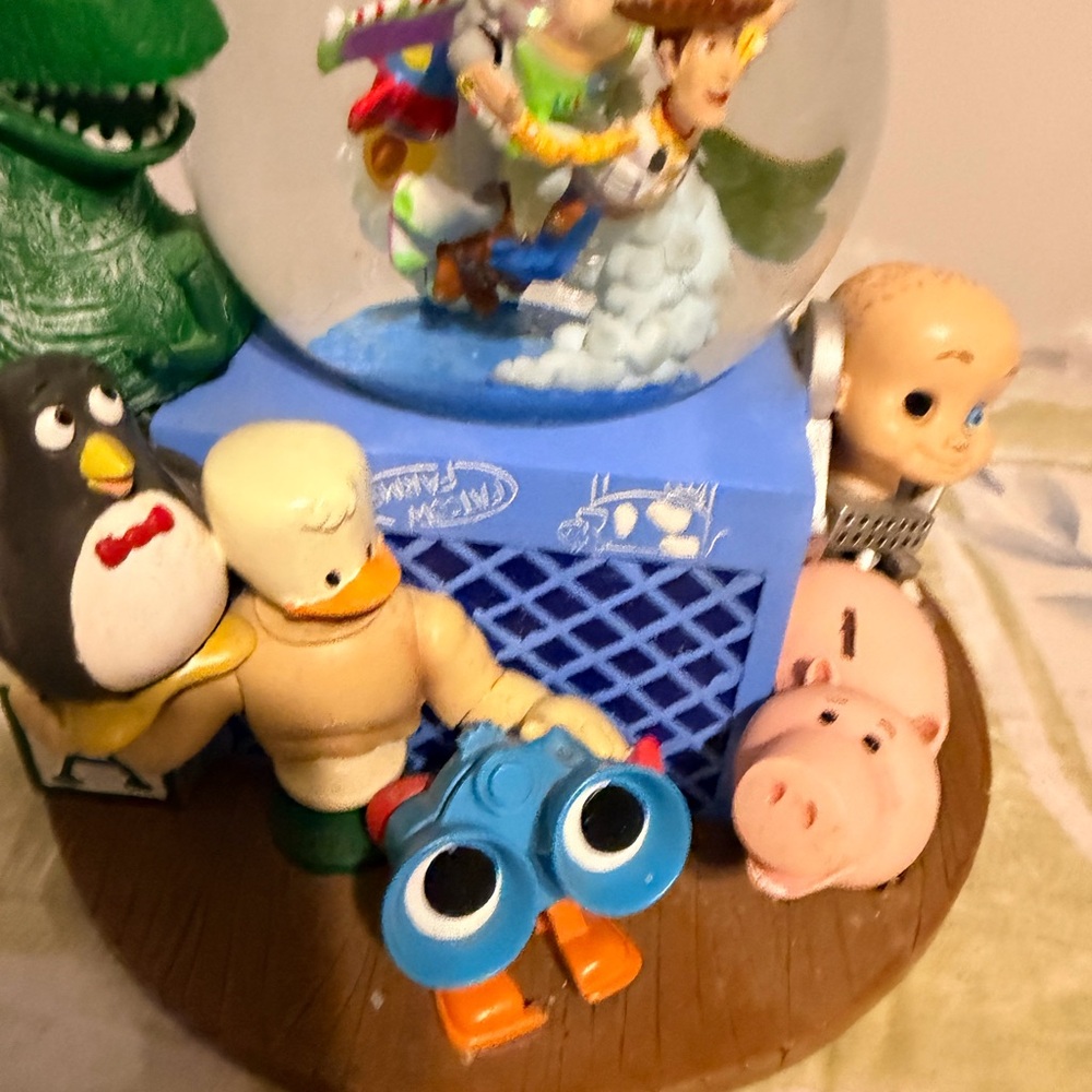 Toy Story Character Snow Globe with Woody and Friends - Picture 9 of 14